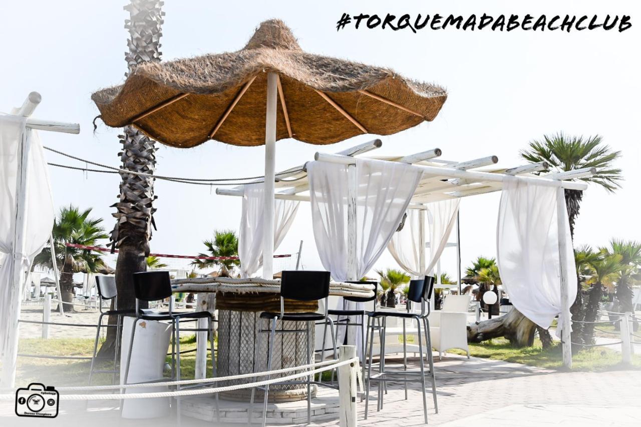 Torquemada Beach Club Margherita Di Savoia Εξωτερικό φωτογραφία